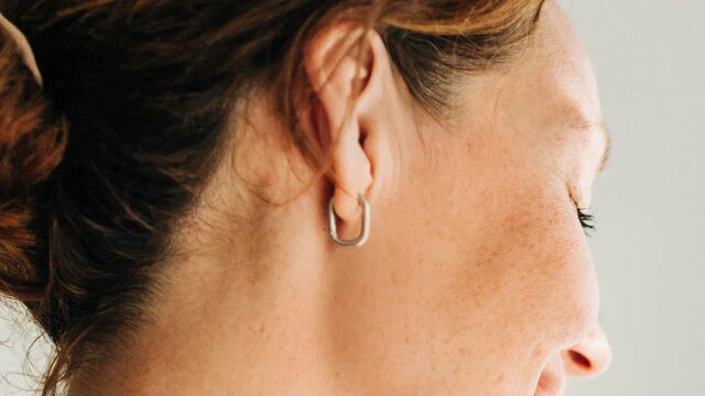 GOSSIP99 : The Best Routine For Perimenopausal Skin – And