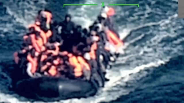 GOSSIP.CO.UK : Chilling drone footage shows dozens crammed onto small