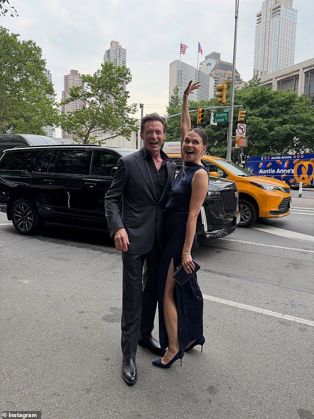 GOSSIP.CO.UK : Hugh Jackman and Sutton Foster are slammed over
