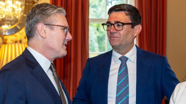 GOSSIP.CO.UK : Keir Starmer meets with Andy Burnham as PM
