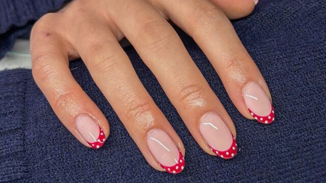 GOSSIP.CO.UK : This Summer, The Polka Dot French Manicure Takes