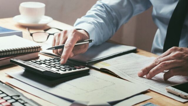 SMBs are acting on financial advice from AI chatbots — before talking to their accountant, as experts warn 'that pressure is only going to grow'