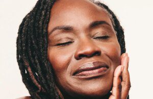 GOSSIP99 : 11 Of The Best Cleansers To Keep Mature Skin Glowing