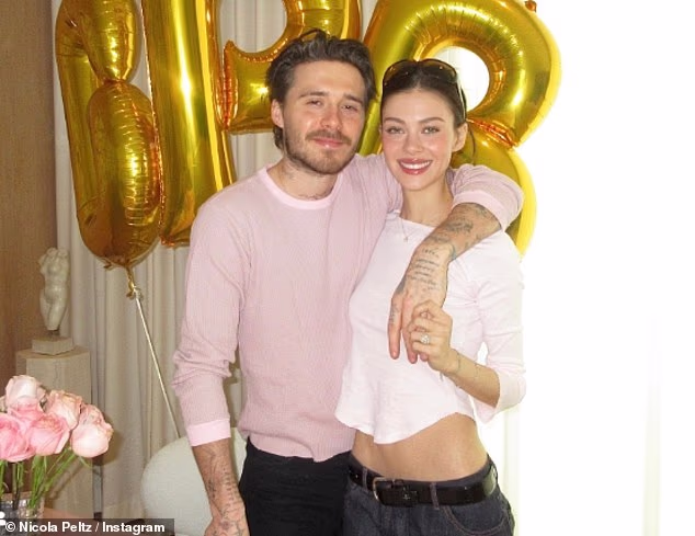 GOSSIP99 : Brooklyn Beckham and Nicola Peltz fawn over each