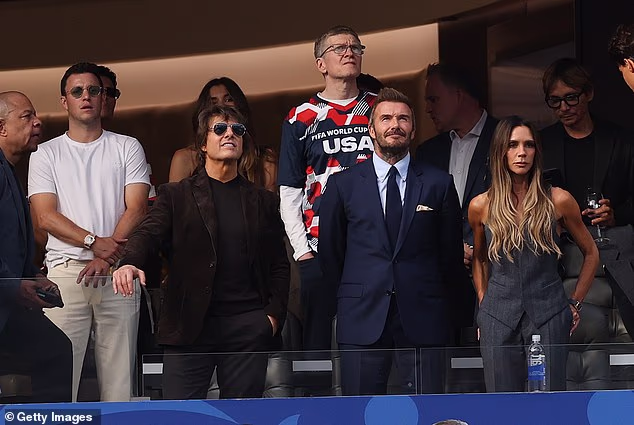 GOSSIP99 : Friends of David and Victoria Beckham hit back