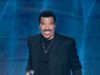 GOSSIP99 : Lionel Richie, 77, cuts concert short after falling ill on stage on first night of new tour