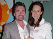 GOSSIP99 : Revealed: Richard Hammond’s new mystery girlfriend is a divorced mother-of-two therapist – as they enjoy quiet life in sprawling £2million Georgian farmhouse since his divorce