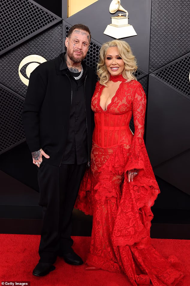 GOSSIP99 : Sensational REAL reason Jelly Roll is divorcing Bunnie