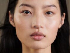 GOSSIP99 : The Vegan Peptide Serum That Creates Instant Glass Skin Is On Sale