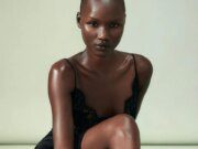 GOSSIP99 : This Smoothing Body Routine Improves Bumpy “Strawberry” Skin