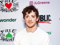 GOSSIP.CO.UK : Ethan Slater looks coy as he makes his first public appearance since splitting from Ariana Grande