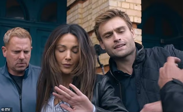 GOSSIP.CO.UK : Michelle Keegan and Douglas Booth show off their