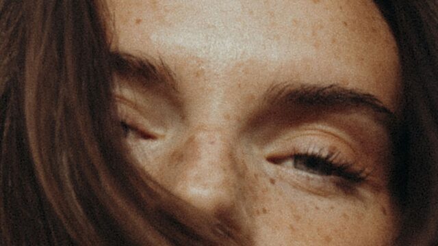 GOSSIP.CO.UK : The Best Caffeine Eye Creams Are Powerful Enough To Fade Dark Circles