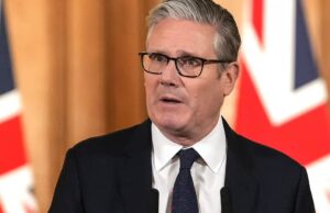 GOSSIP.CO.UK : UK social media ban LIVE: Bereaved parents shed tears as Keir Starmer unveils major restrictions